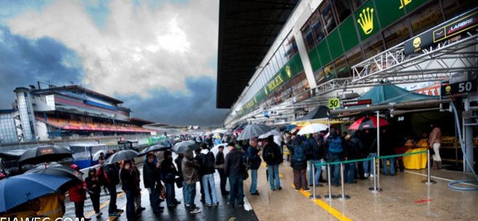 Rain fails to Dampen the Spirit of Le Mans
