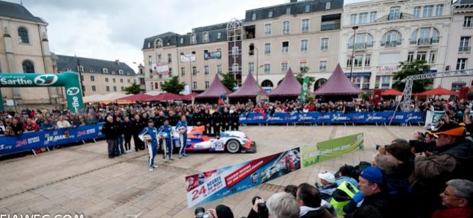 Scrutineering: The programme for Monday for World Championship competitors