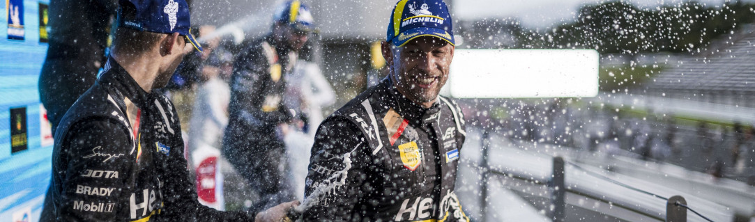 Button hails ‘faultless’ Fuji performance by title-winning Hertz Team JOTA